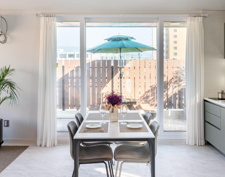 Enter into your studio stay Enter into your studio stay